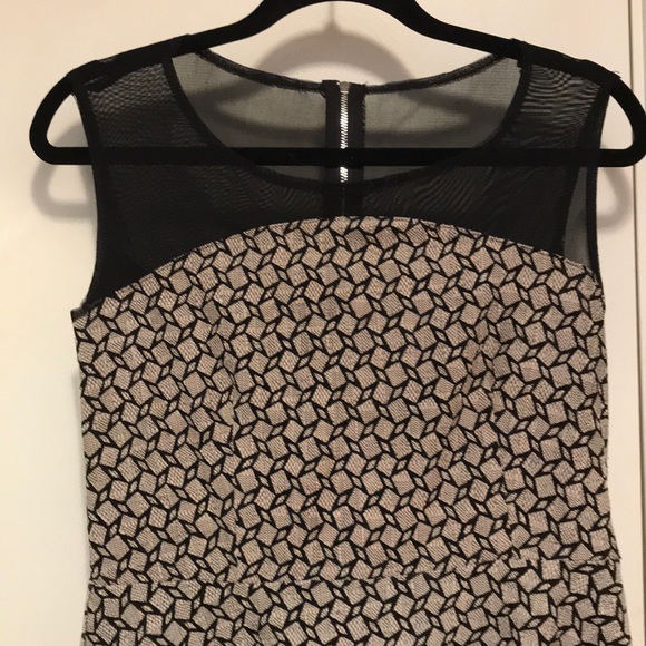 Dress - Picture 2 of 6